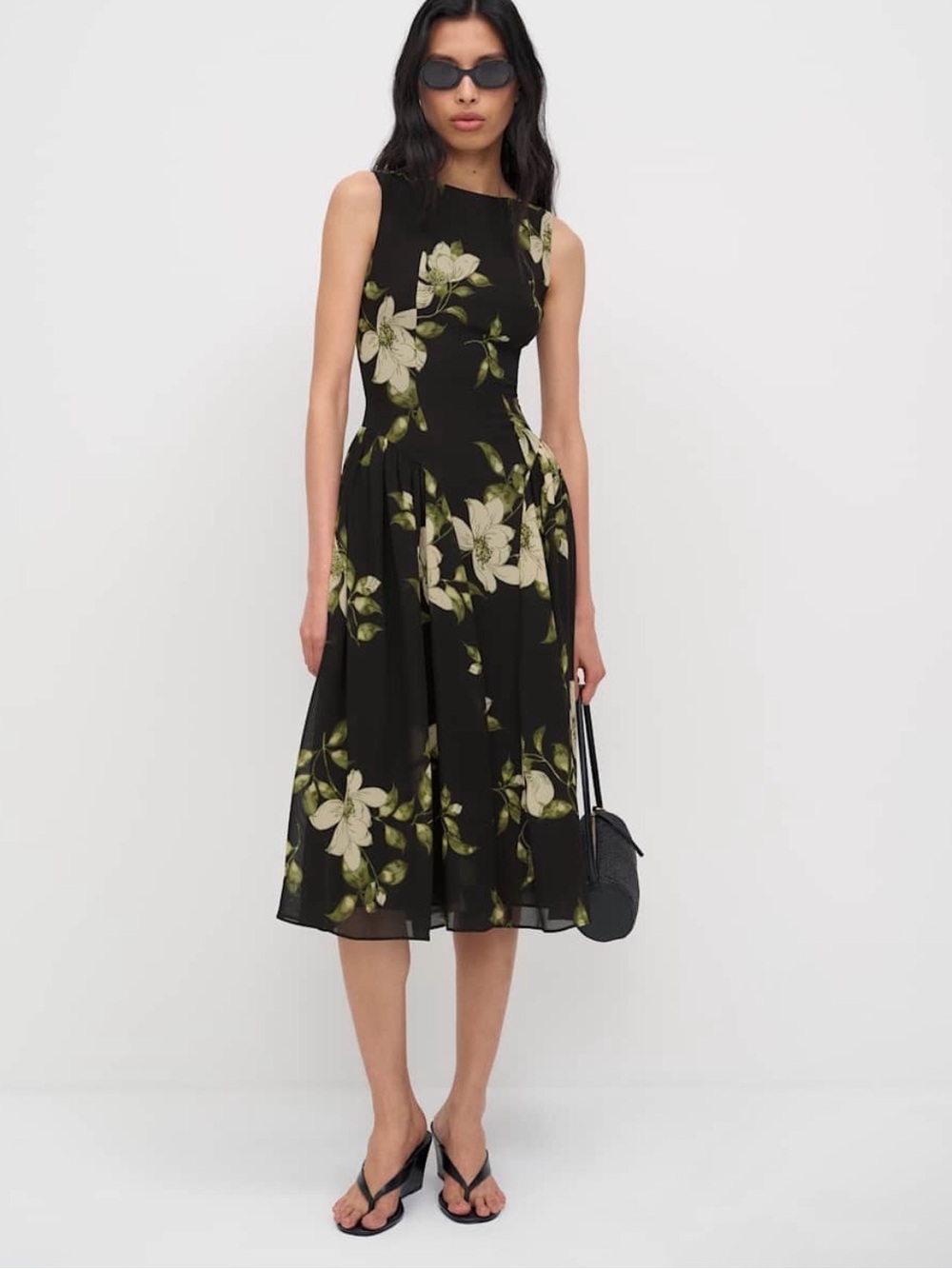 REFORMATION Anelis Floral Drop Waist Midi
Dress SIZE 8 nwot